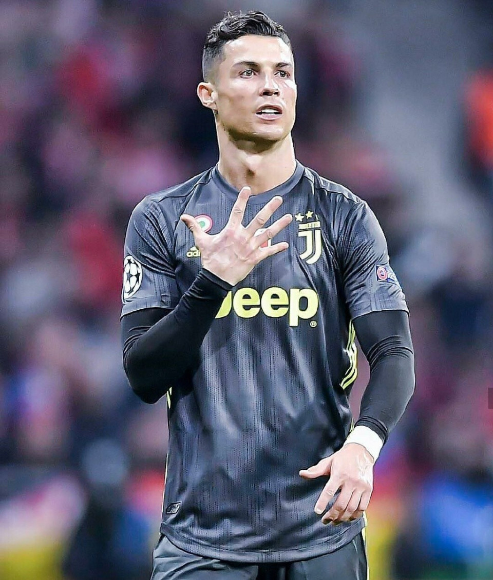 爱游戏体育C罗新星持续失利表现突出，尤文图斯前途光明！