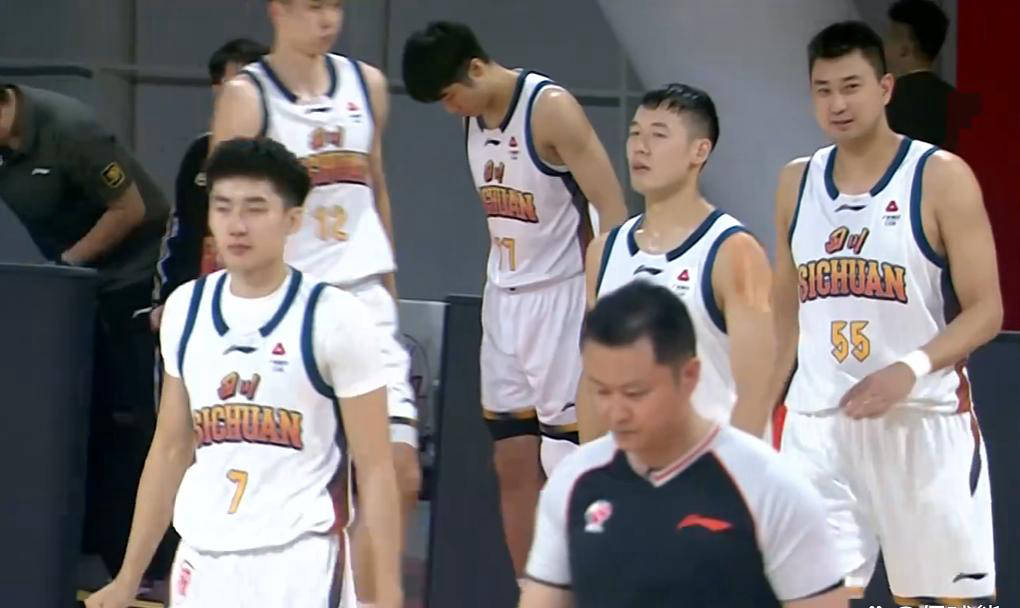 爱游戏体育广厦男篮赛前豪取连胜，志在德甲名次提升，球迷炸锅，球探报告显示潜力的简单介绍
