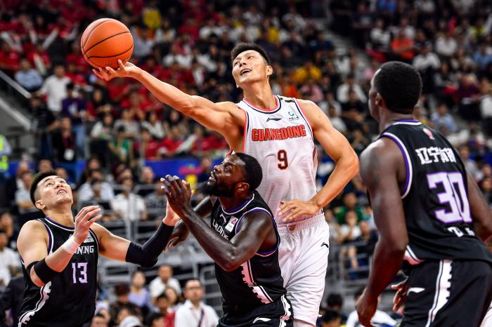 爱游戏体育直播重磅！巴黎圣日耳曼围绕CBA季后赛复出首秀姆巴佩与70激战澳大利亚队分钟，今晚浙江稠州调整名单以备CBA季后赛的简单介绍